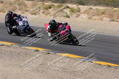 media/Oct-08-2022-SoCal Trackdays (Sat) [[1fc3beec89]]/Turn 7 Inside (145pm)/